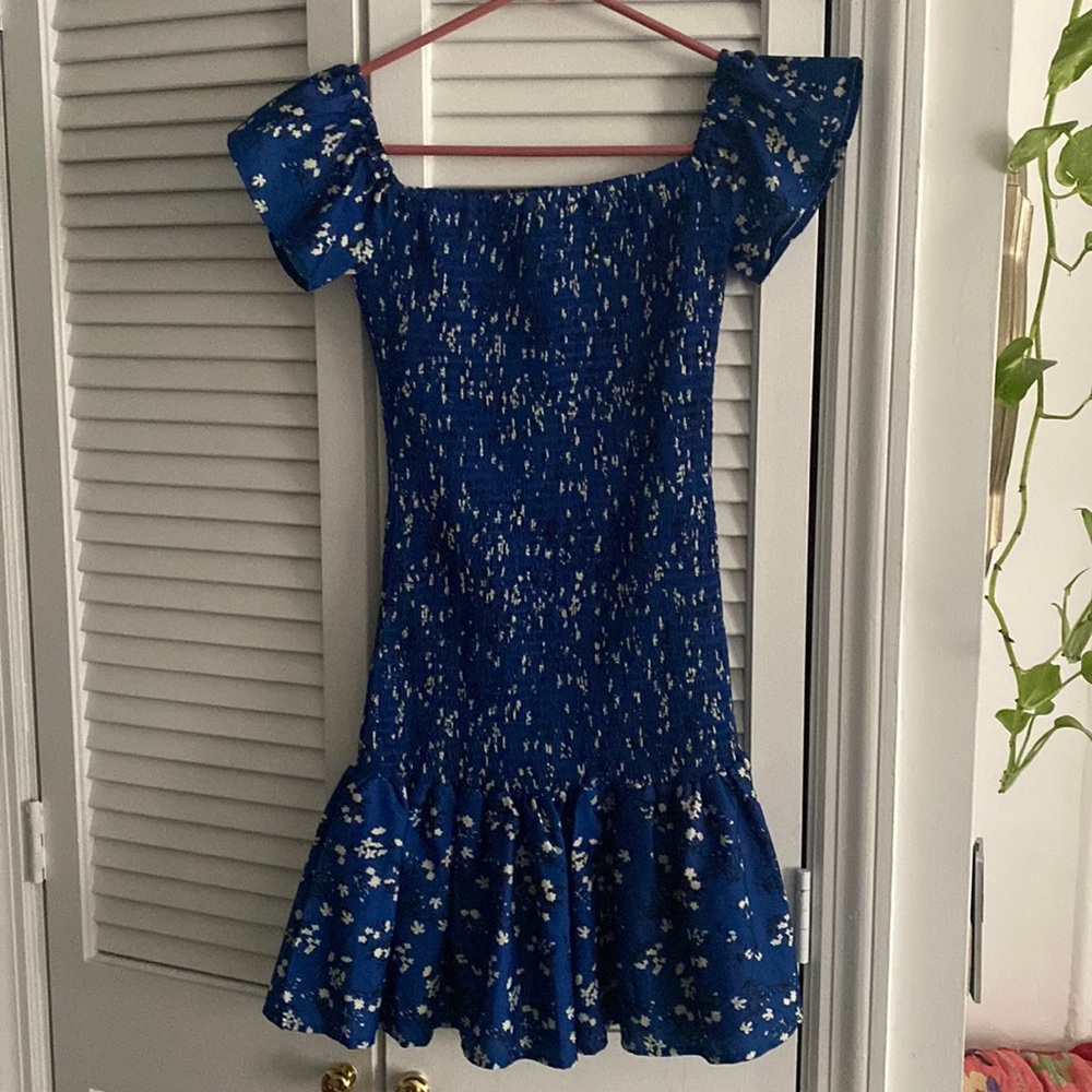 Super cute floral mini dress, sz S